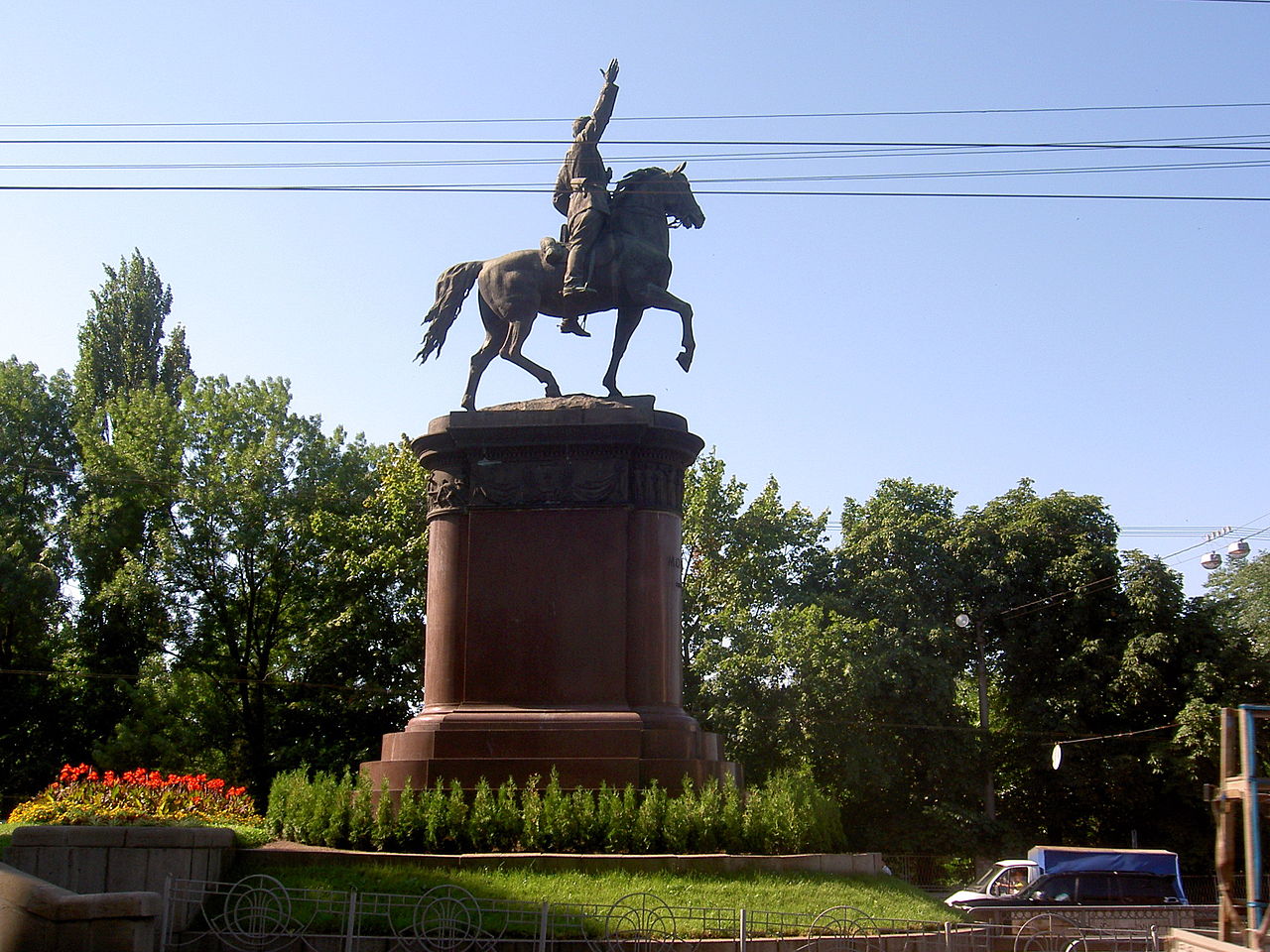 Сегодня в Киеве восстановят историческую справедливость - снесут еще один памятник 