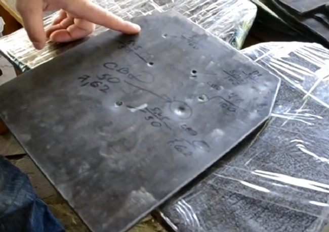 СМИ: В Донецком аэропорту из-за некачественного бронежилета погиб украинский офицер