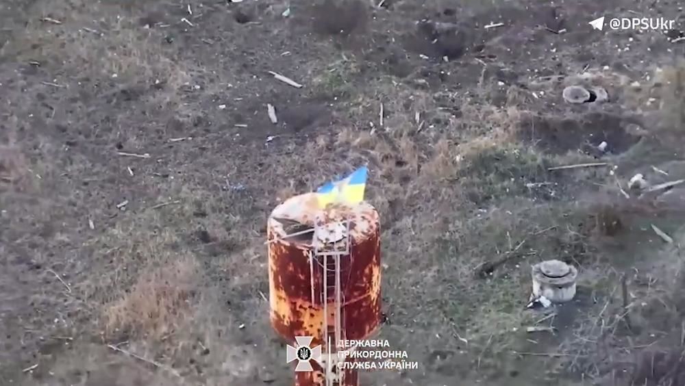 Пилоты "Феникса" разместили флаг Украины под Бахмутом под носом у оккупантов