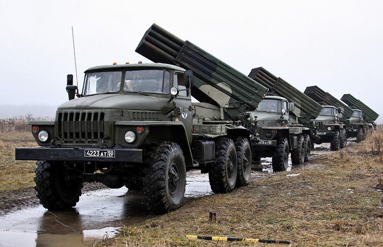 В Луганске и области возобновились военные действия