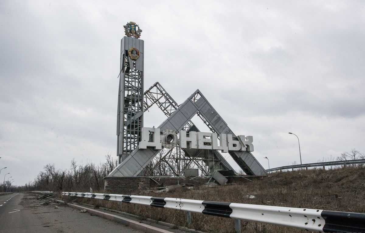 В Украине заблокировали расследование пыток в "Л/ДНР" – экс-узник "Изоляции" срочно обратился к Зеленскому