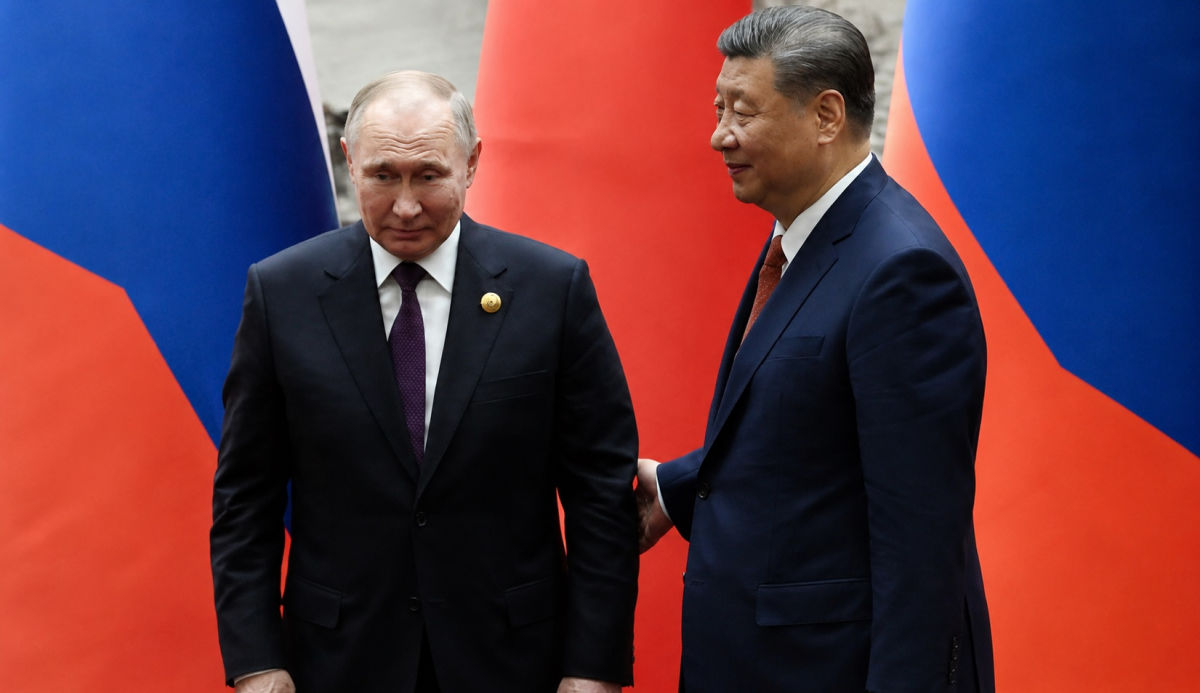 Китай отверг предложение Путина и "отправил" его во Вьетнам