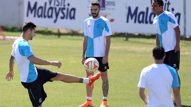 Где смотреть матч "Наполи" - "Днепр"