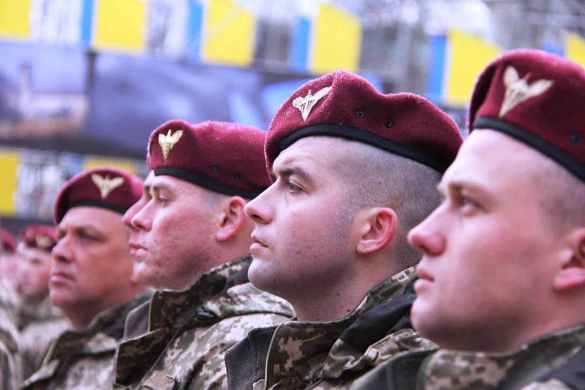 ​Десантники ВСУ мощно ответили на слова о "повстанцах" Донбасса: "Доспехи воина тяжелее ошейника раба"
