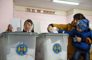 Выборы президента Молдовы: проголосовали уже более 52,16% избирателей – СМИ