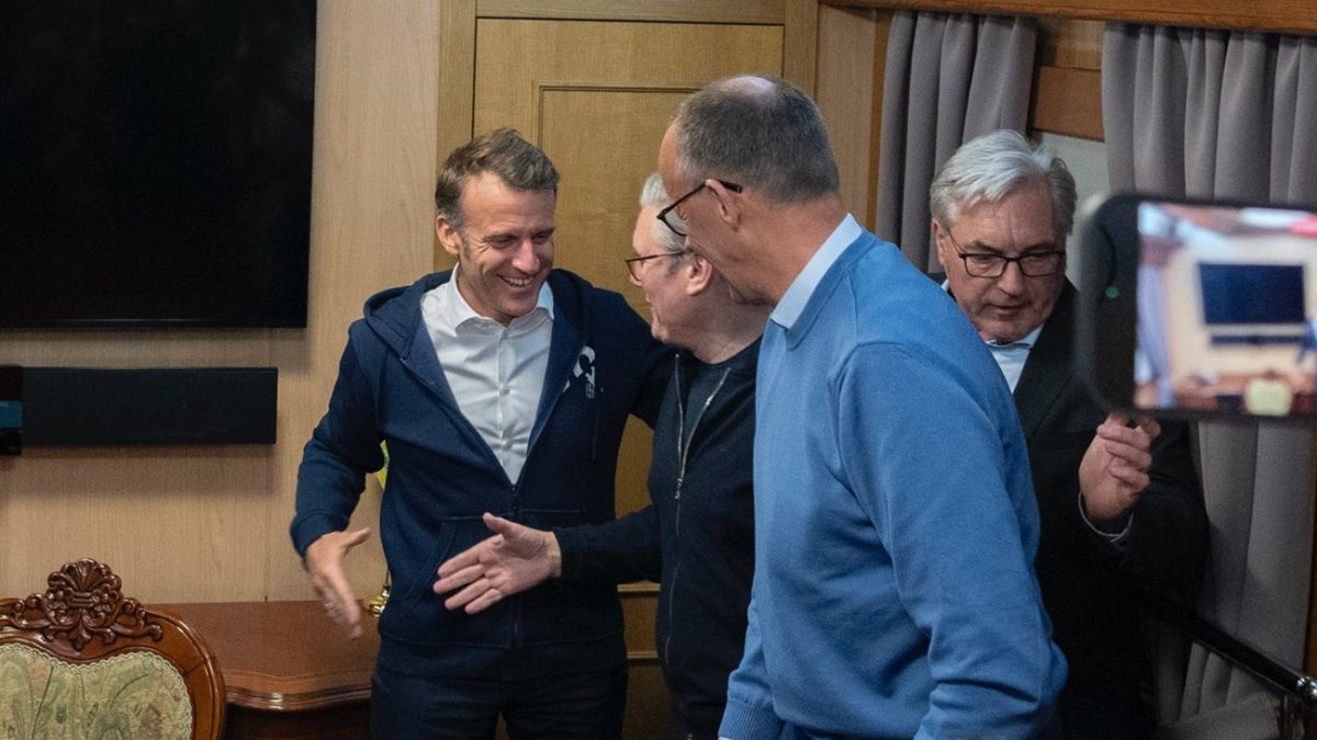 ​У Макрона высмеяли очередной фейк Кремля о "наркотиках" в поезде лидеров "Коалиции решительных"