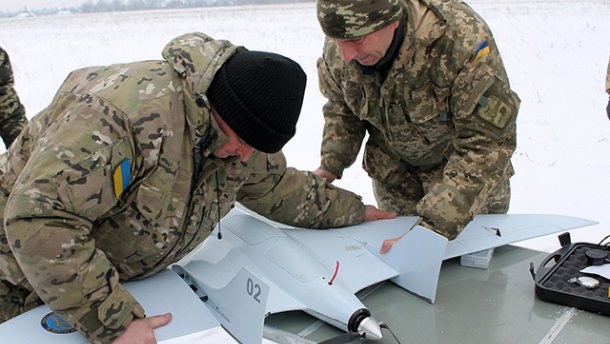 Аэроразведка ВСУ на Донбассе получит новейшие беспилотники: военные инженеры сил АТО показали видео испытаний
