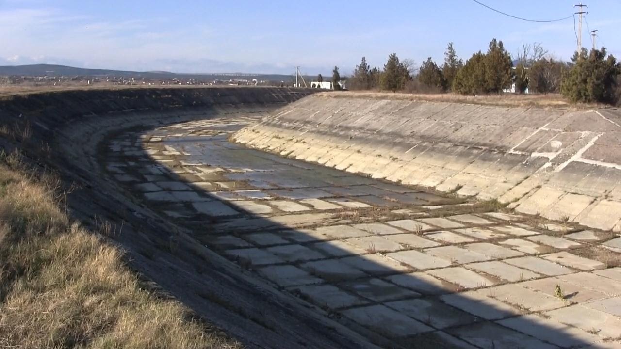 Восстановление водоснабжения и транспорта в Крым: у Зеленского выступили с заявлением