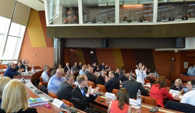 Надежду Савченко члены Совета Европы "искупали" в аплодисментах  