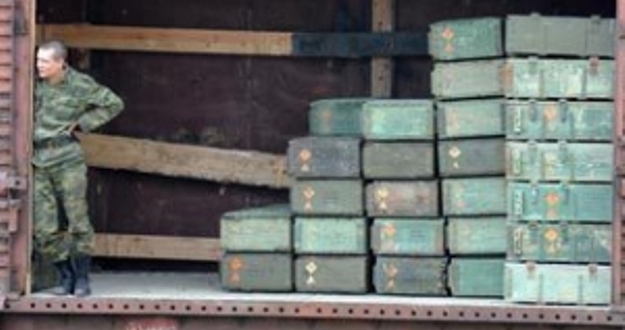 Власти России отправили около 300 тонн боеприпасов в оккупированный Иловайск и Дебальцево, - Минобороны
