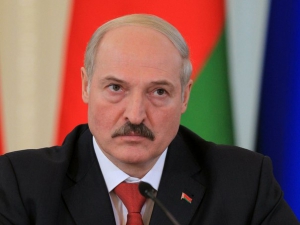 Александр Лукашенко намекнул России на очередную порцию санкций в случае давления на Беларусь