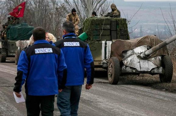 Российские "кроты" из ОБСЕ, в упор не видящие армию РФ на Донбассе, начали открыто угрожать украинцам: в Гештабе ВСУ сообщили сенсационные подробности саммита в Вене