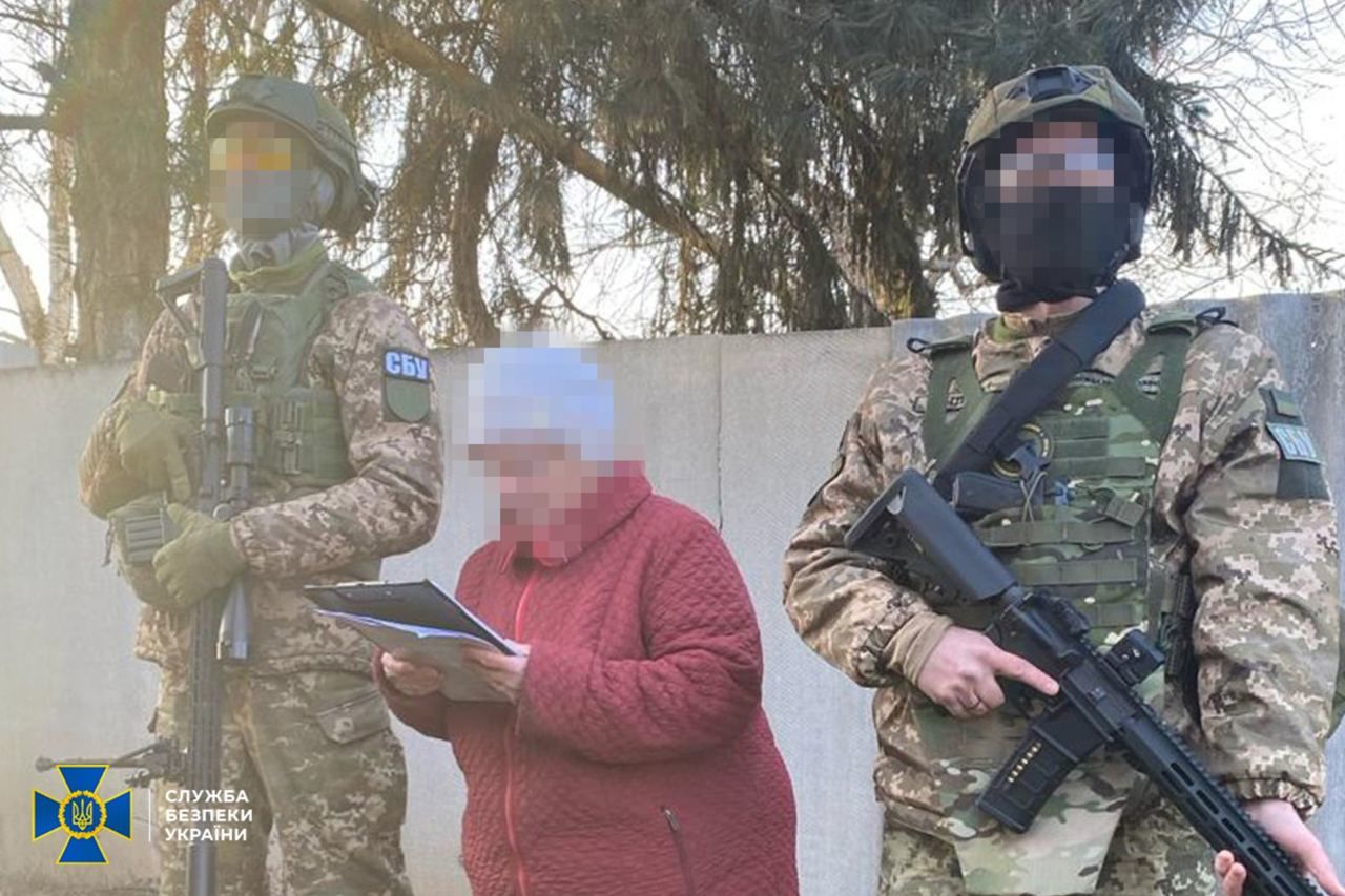 ​Сын-боевик "ДНР" подставил мать: пенсионерке грозит пожизненное