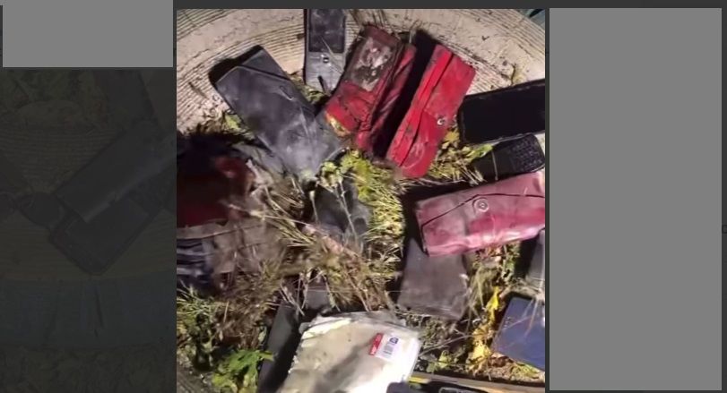В Сеть выложили видео, как звонят телефоны погибших в селе Гроза: зрелище напоминает фильмы-триллеры