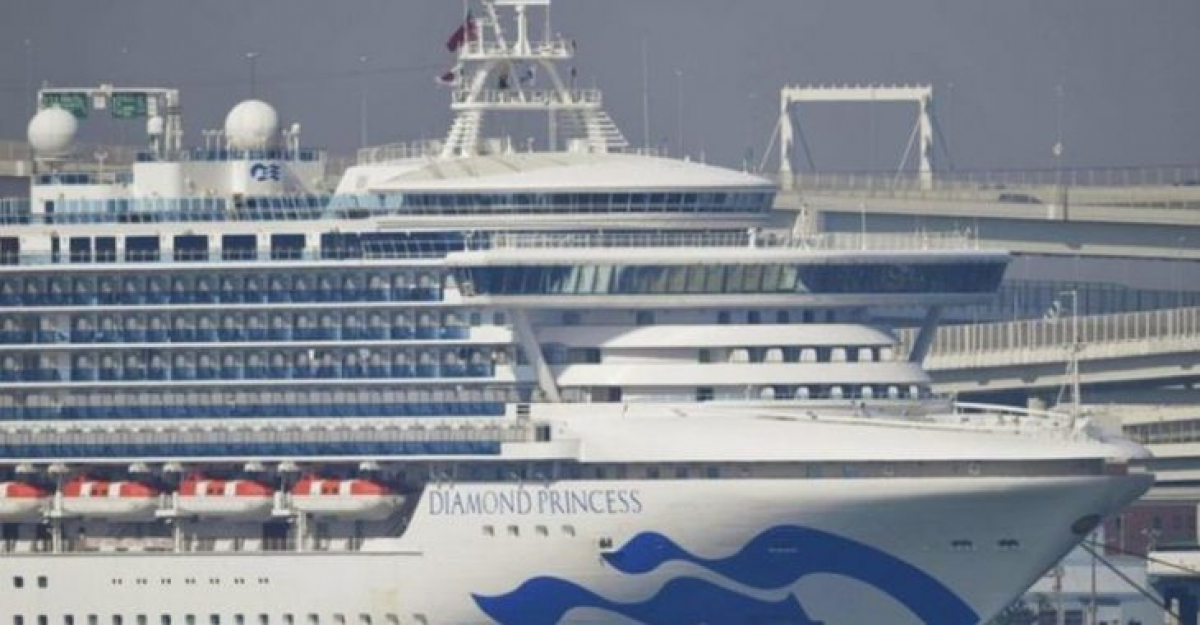 На круизном лайнере Diamond Princess выросло число зараженных коронавирусом украинцев: детали