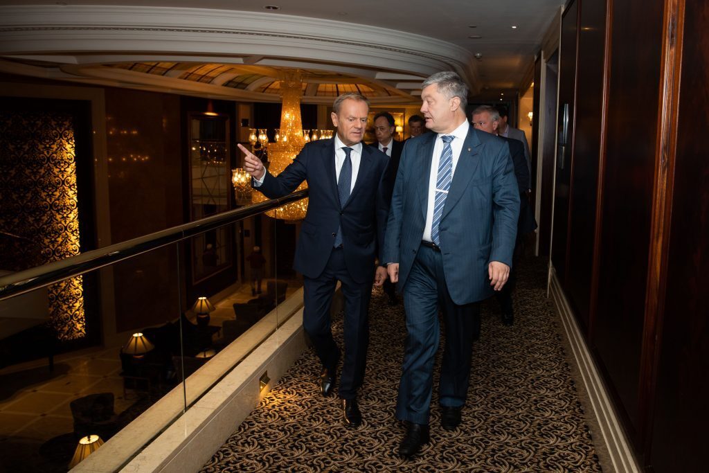 Порошенко встретился с Туском в Киеве и показал Зеленскому мастер-класс по Евроинтеграции