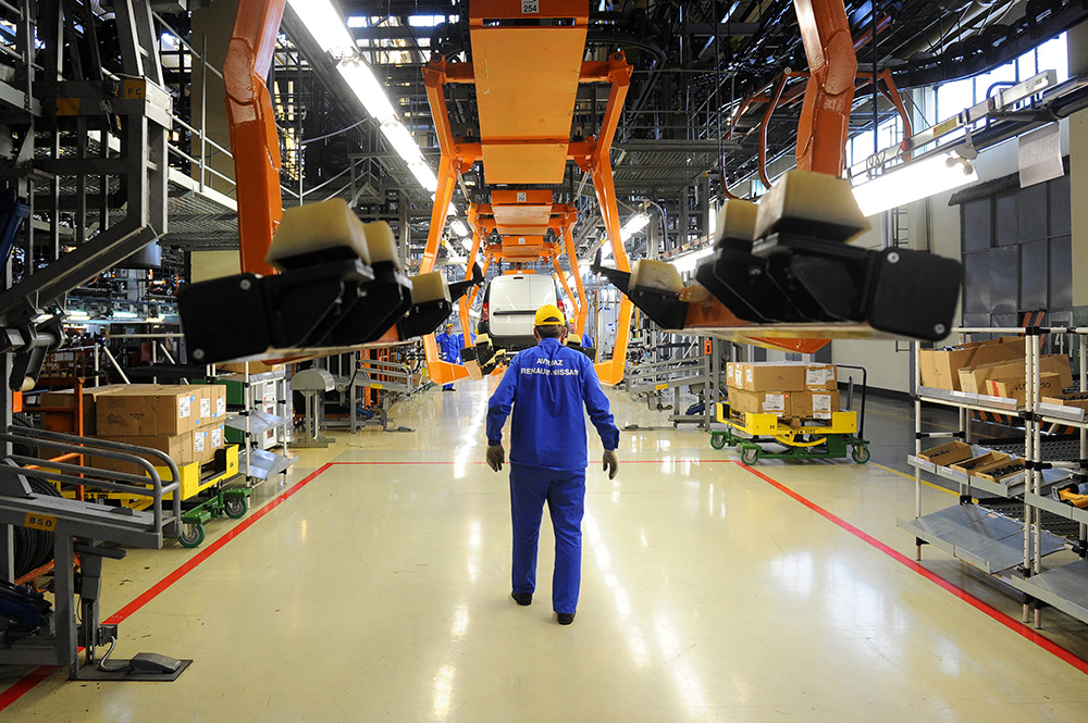 Забастовка в России: Работники "АвтоВАЗа" протестуют против сокращений