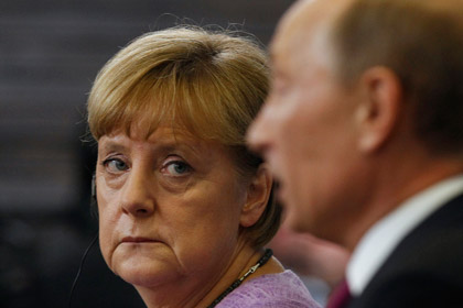 СМИ: Путин шокировал Меркель "чеченским" вариантом урегулирования украинского кризиса