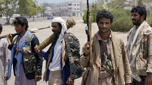 В Йемене мятежники-хуситы завладели баллистическими ракетами