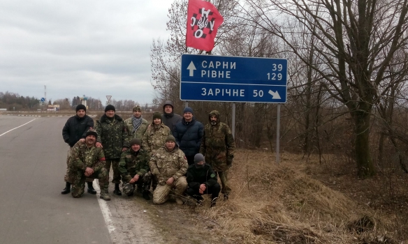 Транспортная блокада расширяется: активисты объявили о блокаде российских фур в Ровенской области 