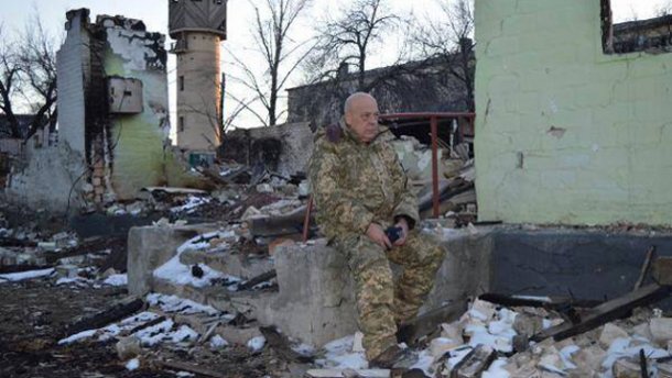 На Луганщине резко усилились боевые действия: ранены военные, разрушено жилье