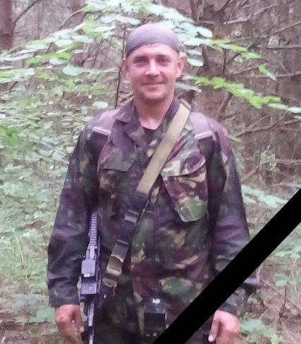 В Сети показали фото Юрия Федорина - разведчика и настоящего Героя. Погиб в бою за Украину с вражеской ДРГ,  до последнего вздоха боролся за жизнь