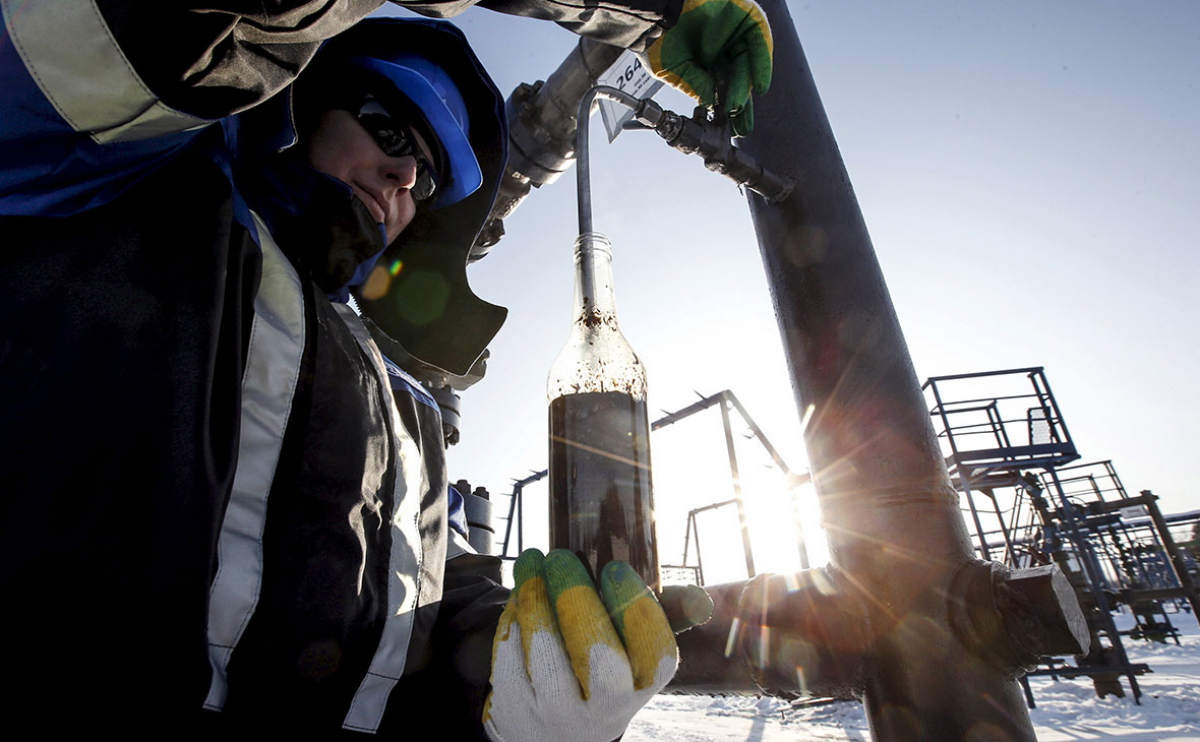 Центробанк и Минфин РФ сделали неутешительный для Москвы прогноз по ценам на нефть Urals 