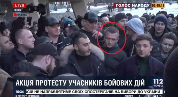 На скандальном видео с Зеленским во Львове вычислили человека, которого пытался скрыть Коломойский, - кадры