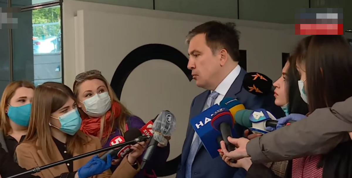 "Нужно спасти страну", - Саакашвили раскритиковал чиновников перед встречей со "Слугой народа"