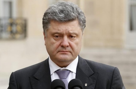 Порошенко: в Донбассе погибли более 5600 мирных жителей и почти 1,5 тыс. военных