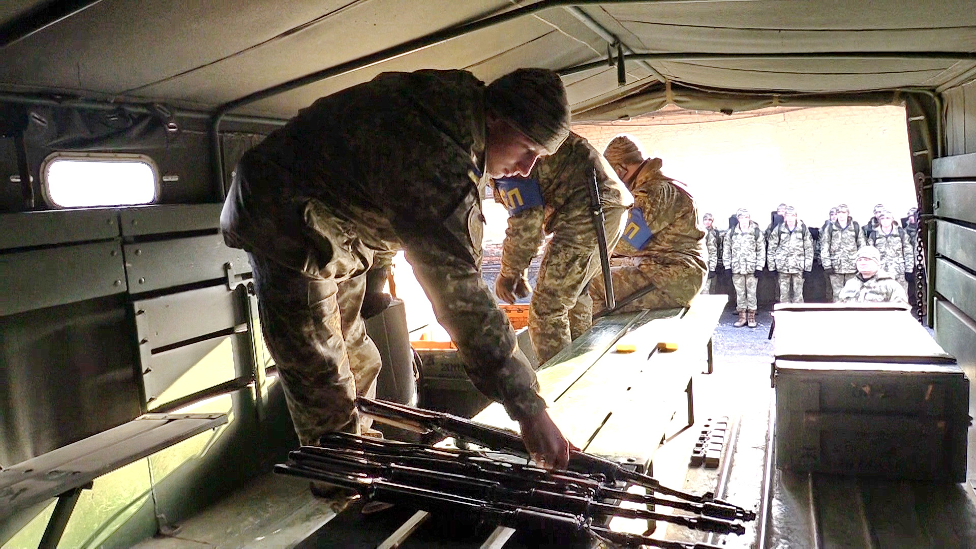 На материковую Украину не попадет ни один патрон из АТО: в Украине прошли учения по предотвращению вывоза нелегального оружия с оккупированного Донбасса