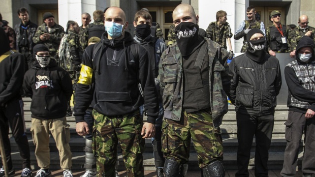 «Правый сектор» готов развернуть повстанческую войну по всей Украине
