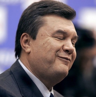 Интерпол отказался объявлять Януковича в розыск