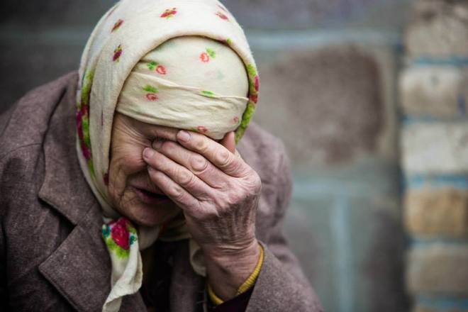 ​Не жить, а выживать без мыслей о будущем: жительница оккупированного Луганска рассказала правду о жизни в "ЛНР"