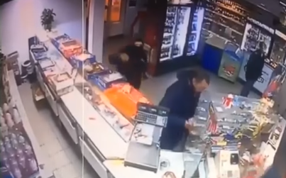 Все происходило в одну минуту: стали известны подробности вооруженного нападения на магазин с участием сына нардепа от "Радикальной партии" Попова