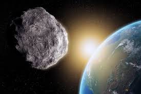 NASA подтвердило приближение крупного астероида EA2 к Земле на скорости 5 км/с - ситуация накаляется: кадры