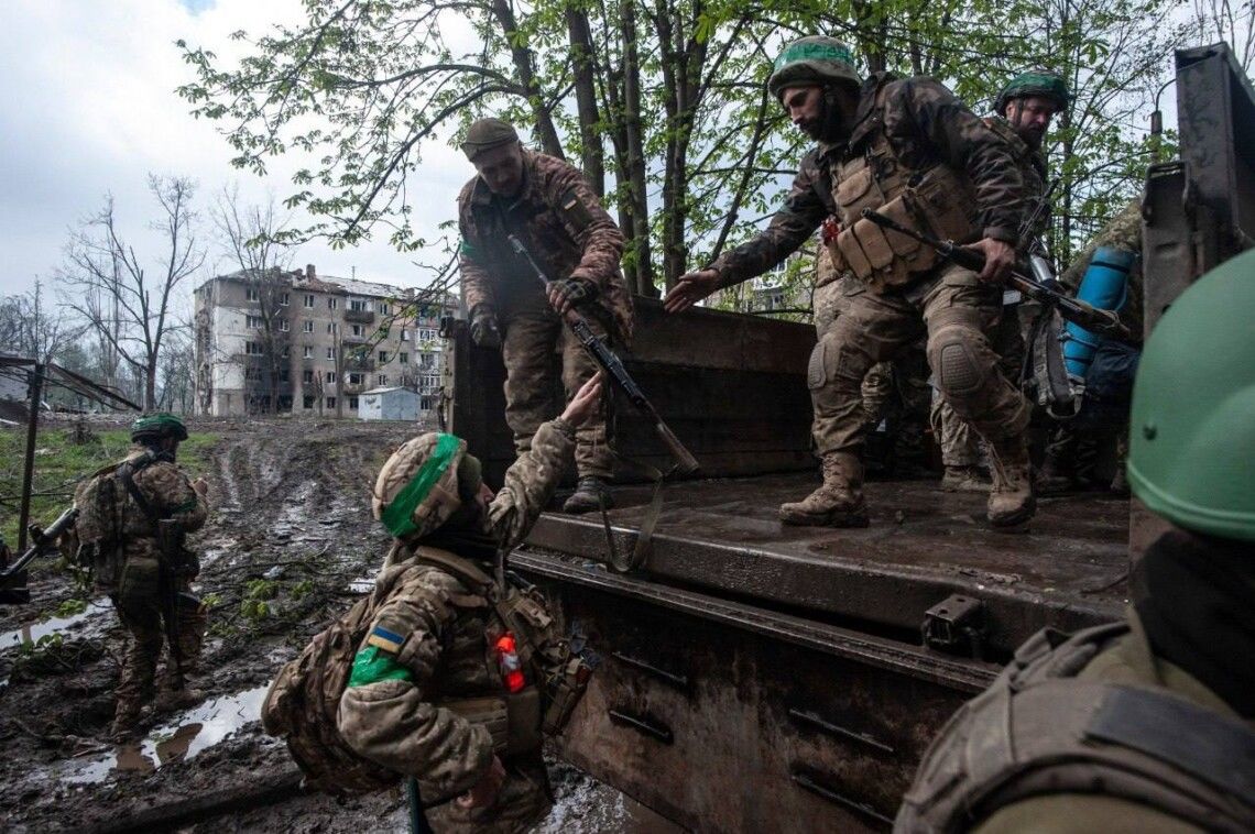 ​ВСУ больше не в окружении в Бахмуте: аналитики из ISW указали на важный фактор