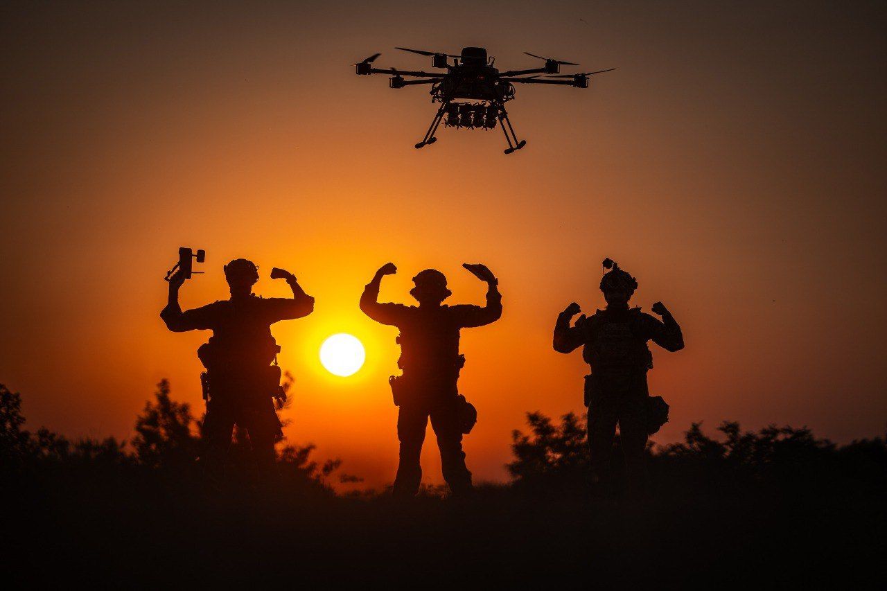 США тайно спонсировали производство дронов в Украине – NYT