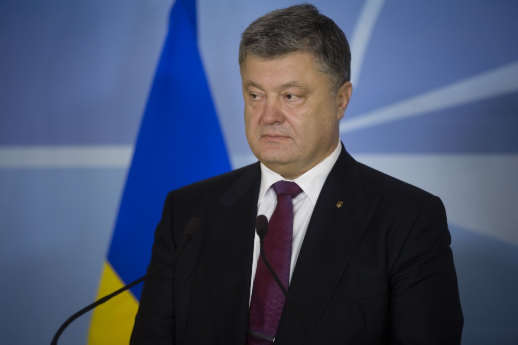 Порошенко: Европарламент должен ускорить принятие решения касательно безвизового режима для Украины