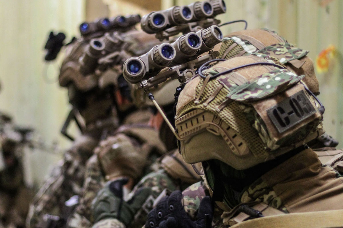 ​Спецназ ССО "зажигает" в Бахмуте: бойцы показали, как воюют в самой "горячей" точке фронта