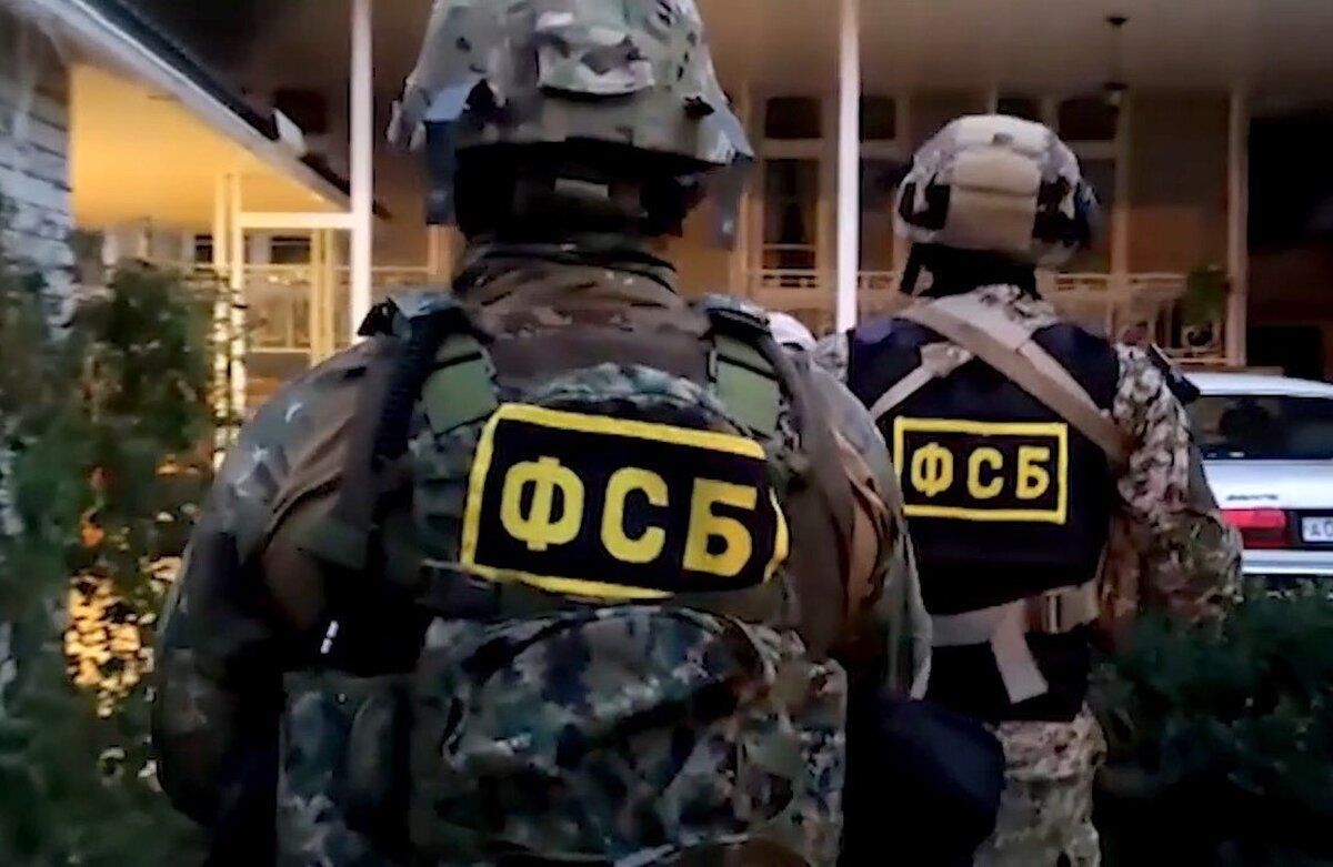 В Херсоне пьяные оккупанты расстреляли ФСБшников - пропагандисты оспорили даже версию СК РФ
