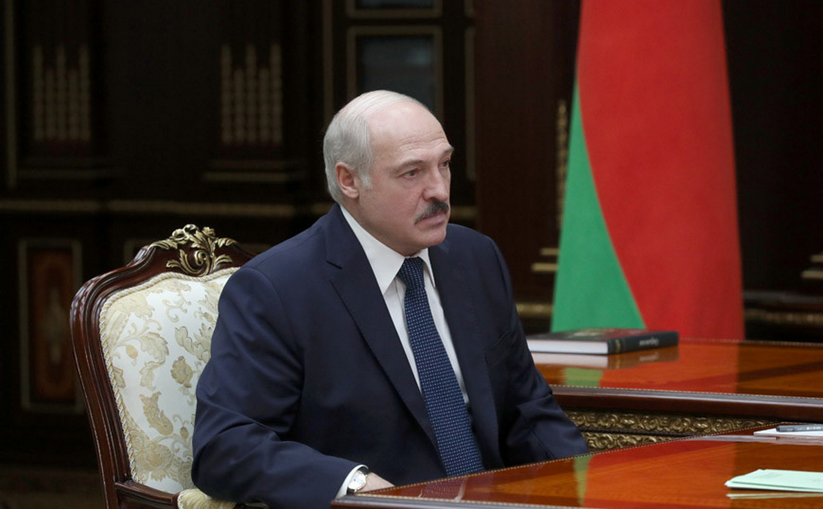 Лукашенко о "майдане" в Беларуси: конкурент президента пояснил, чего боятся белорусы