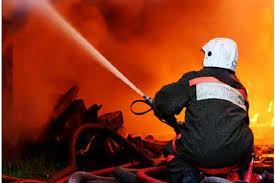 Масштабный пожар в Оренбургской области: горят сразу 12 домов