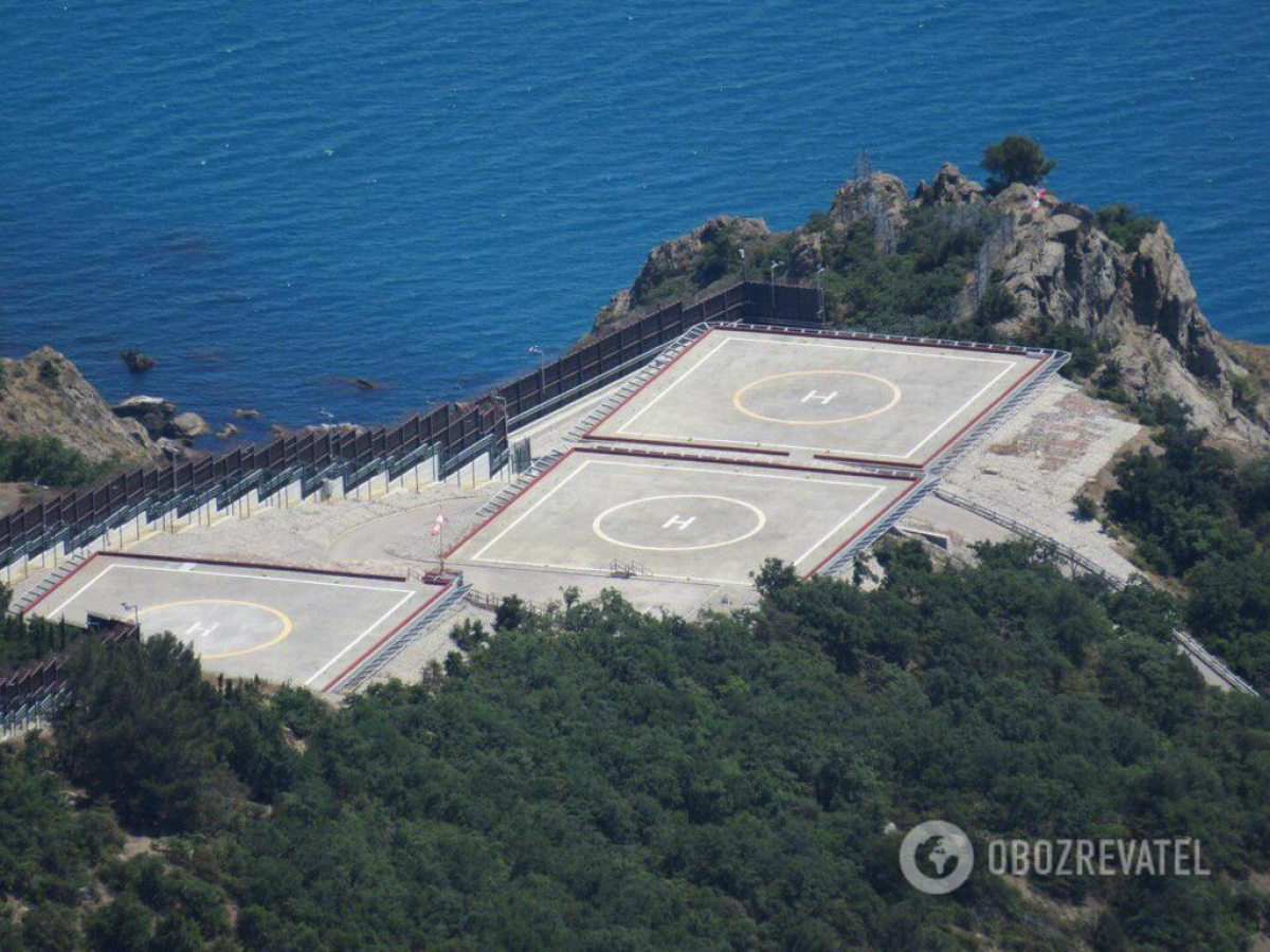 Секретная дача Путина в Крыму: в СМИ появились эксклюзивные фото
