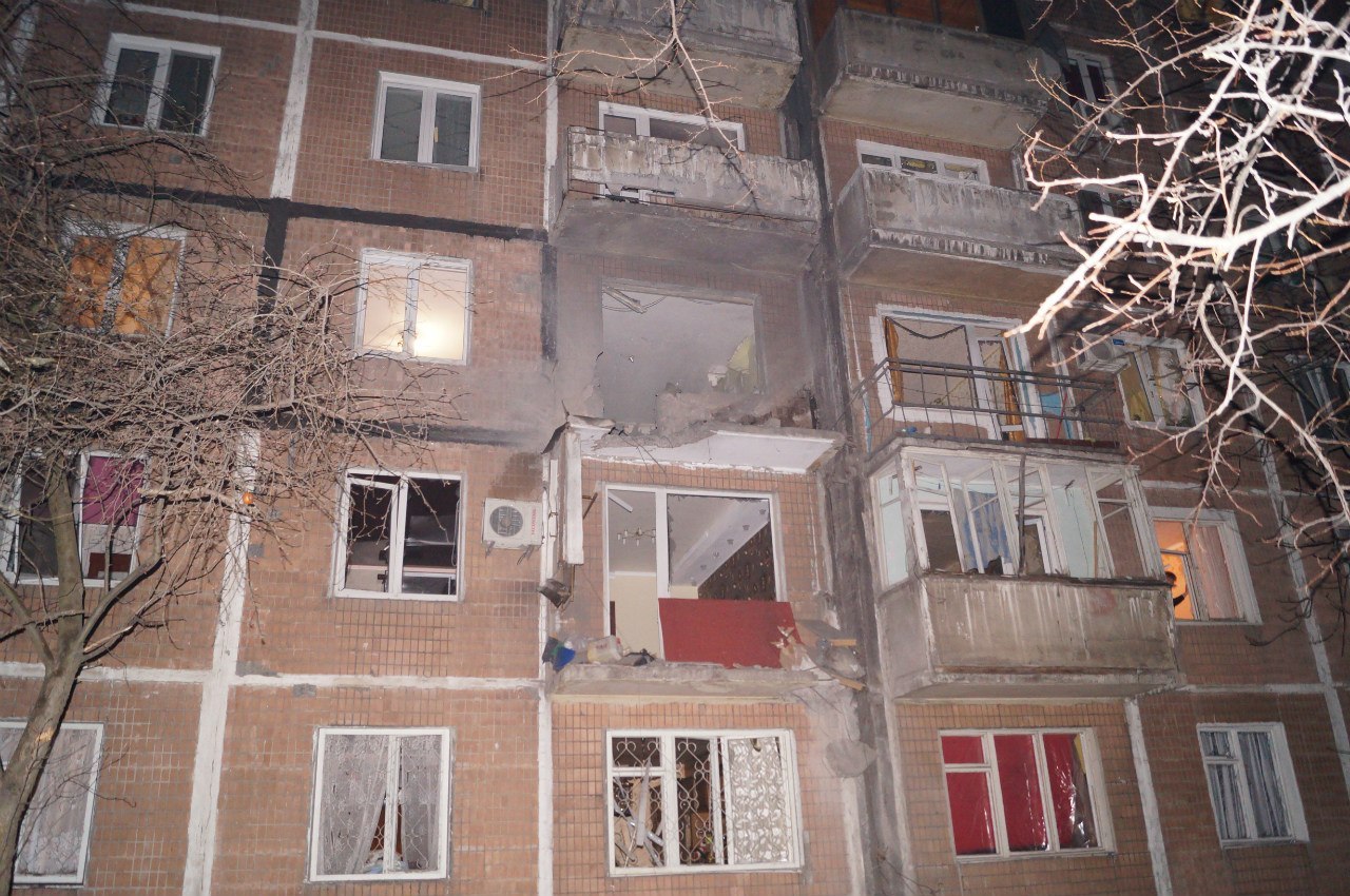 Как выглядит район Магистральный в Донецке после бомбежки 