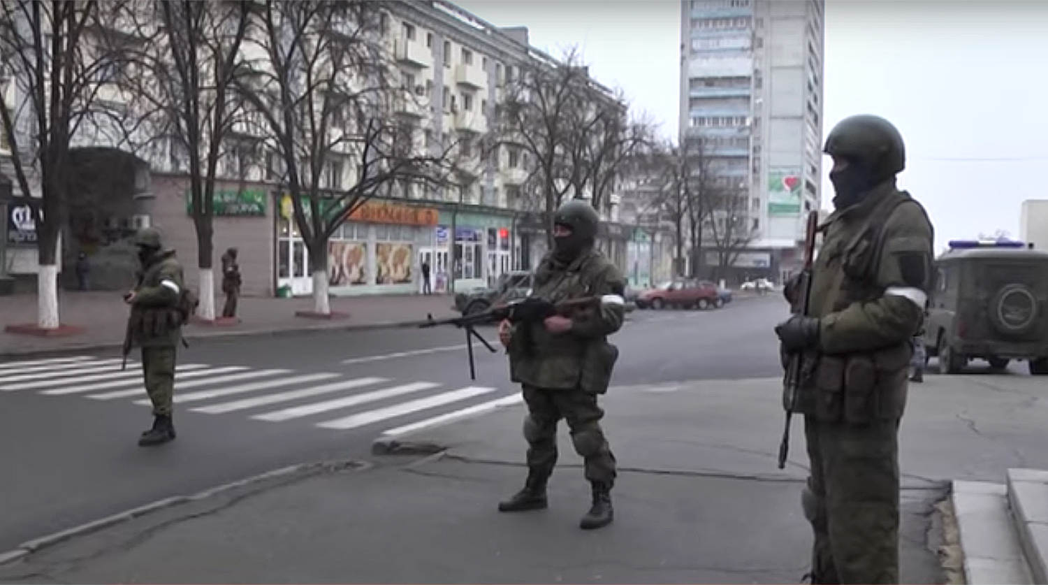 "Город закрыт, везде обыски…" - жители Иловайска напуганы масштабной военной операцией боевиков "ДНР"