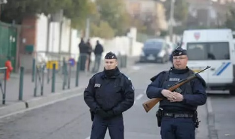 По подозрению в расстреле редакции Charlie Hebdo уже задержано 9 человек