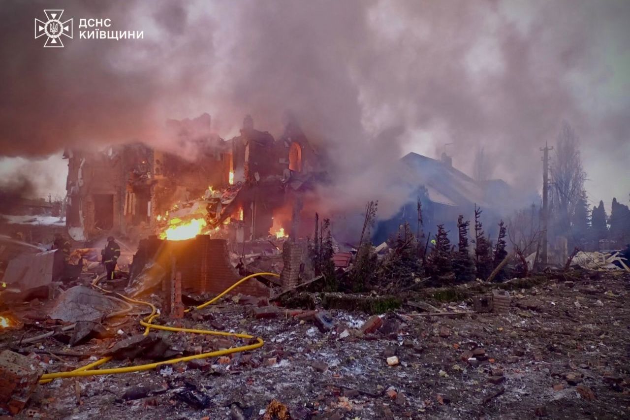 ​От "Цирконов" до "Шахедов": Россия применила 345 ракет и БПЛА в комбинированном ударе по Украине