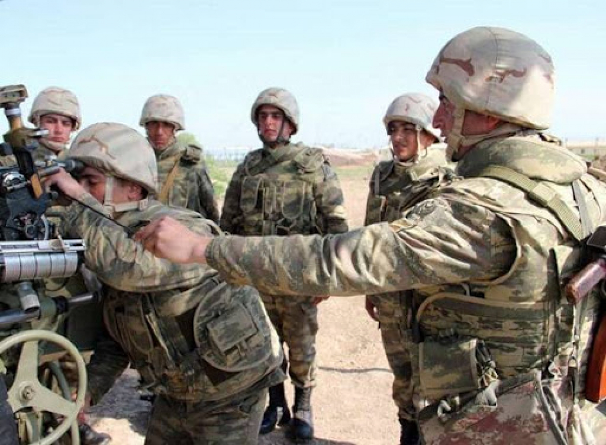 Войска Азербайджана отбили атаки армии Армении – армянские военные отступили с крупными потерями