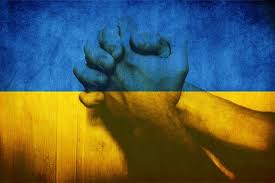 Украинцы распространяют видео, которое трогает до слез: клип "Молитва на Рождество" на песню бойца АТО  "взорвала" Интернет, от увиденного хочется плакать